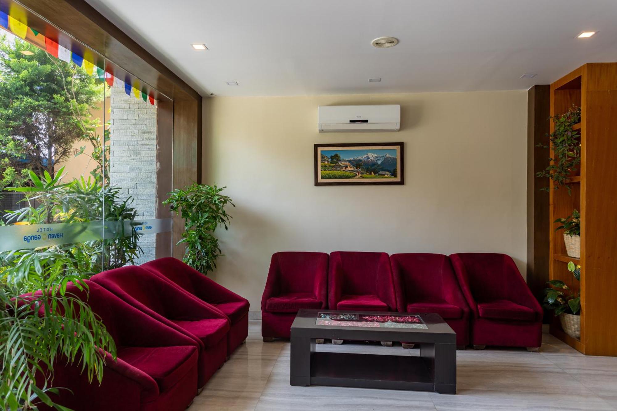 Hotel Haven O' Ganga Покхара Екстер'єр фото