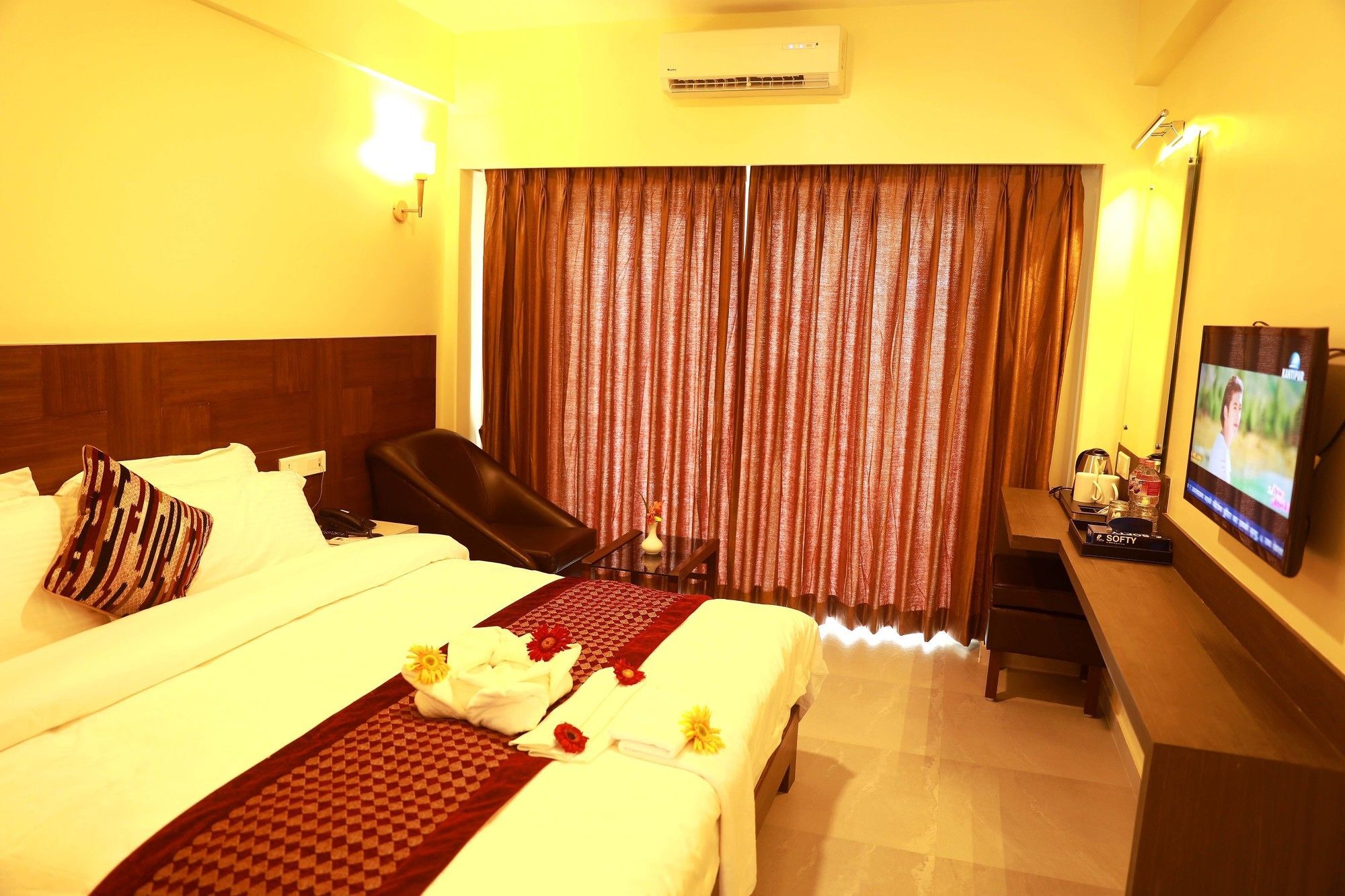 Hotel Haven O' Ganga Покхара Екстер'єр фото