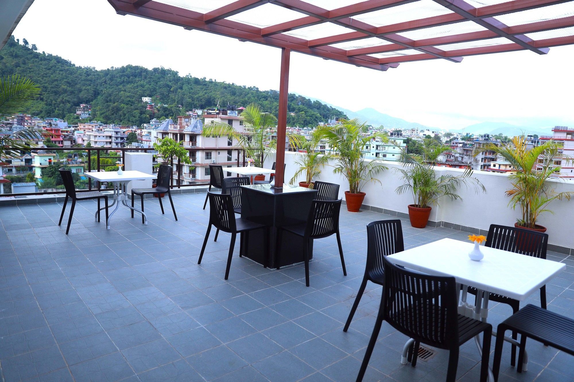 Hotel Haven O' Ganga Покхара Екстер'єр фото